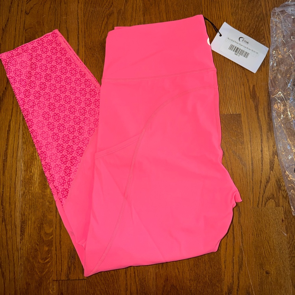 ZYIA Pink floral luxe Leggings